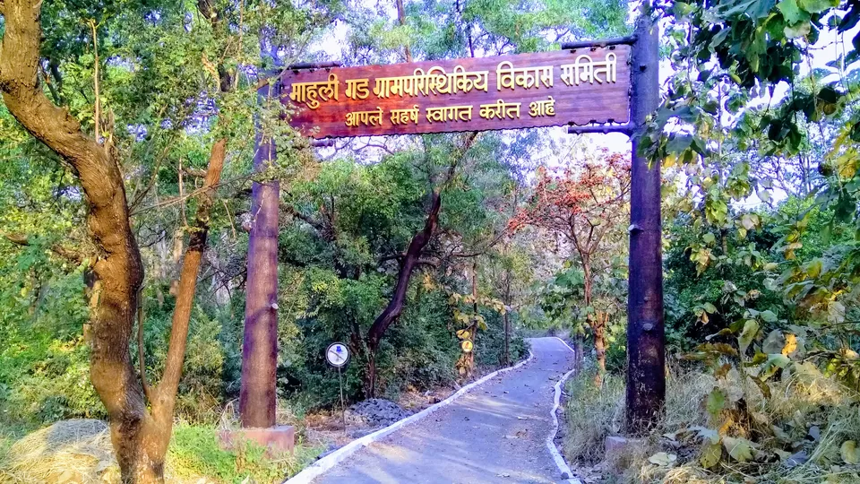 Photo of Mahuli Fort, Asangaon, Maharashtra, India by MUhammed Unais P (TheIndianTrails)