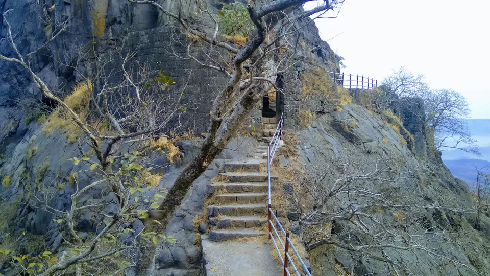 Photo of Karnala Fort, Maharashtra, India by MUhammed Unais P (TheIndianTrails)