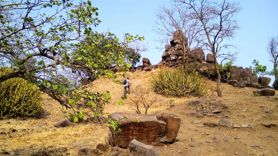 Photo of Kohoj Fort, Maharashtra, India by MUhammed Unais P (TheIndianTrails)