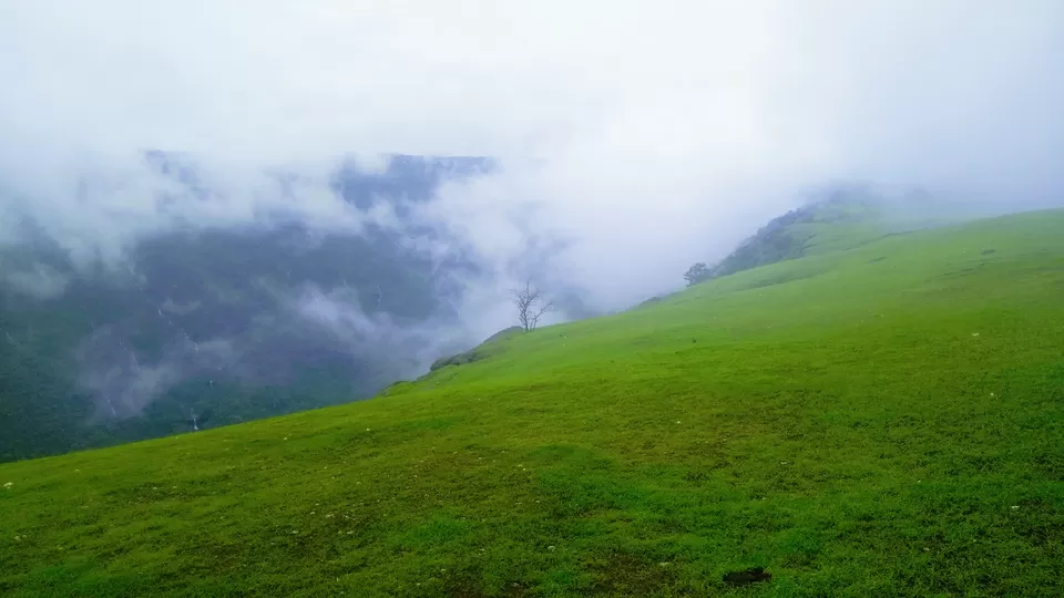 Photo of Garbett Point, Matheran, Maharashtra, India by MUhammed Unais P (TheIndianTrails)