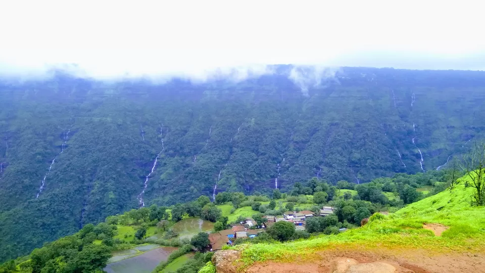 Photo of Garbett Point, Matheran, Maharashtra, India by MUhammed Unais P (TheIndianTrails)