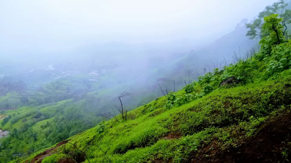 Photo of Garbett Point, Matheran, Maharashtra, India by MUhammed Unais P (TheIndianTrails)
