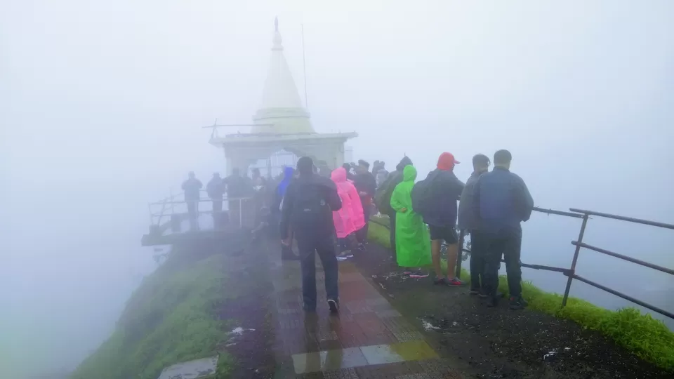 Photo of Vikatgad Peb Fort, Aanand Wadi, Maldunge, Maharashtra, India by MUhammed Unais P (TheIndianTrails)
