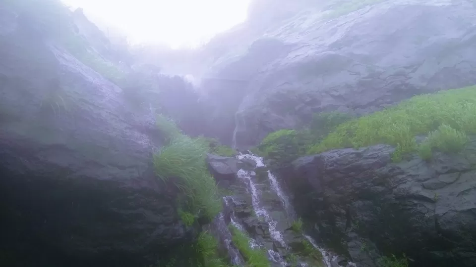 Photo of Vikatgad Peb Fort, Aanand Wadi, Maldunge, Maharashtra, India by MUhammed Unais P (TheIndianTrails)