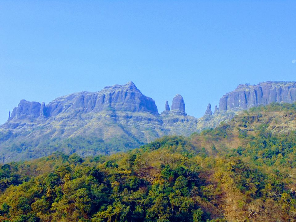 asangaon trek fort