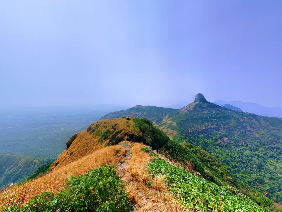 Photo of Chanderi Fort, Maharashtra, India by MUhammed Unais P (TheIndianTrails)