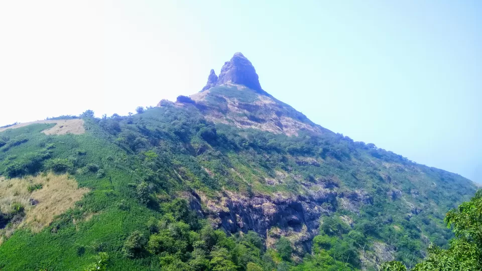 Photo of Chanderi Fort, Maharashtra, India by MUhammed Unais P (TheIndianTrails)