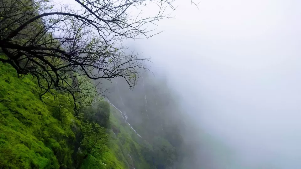 Photo of Matheran, Maharashtra, India by MUhammed Unais P (TheIndianTrails)