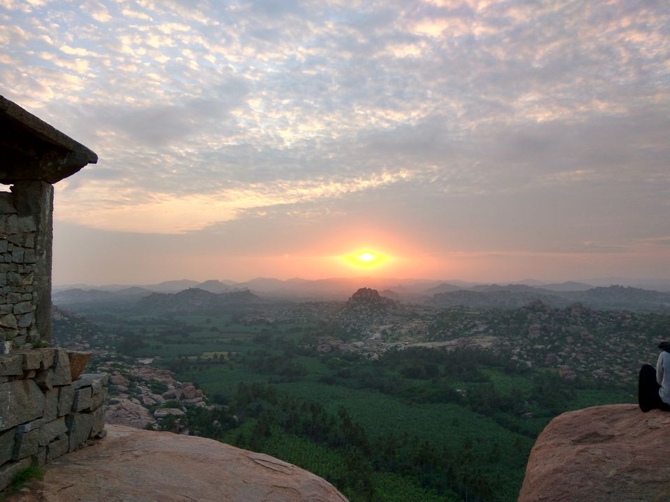 Photo of Matanga Hill, Nimbapura, Karnataka, India by Liya Louise