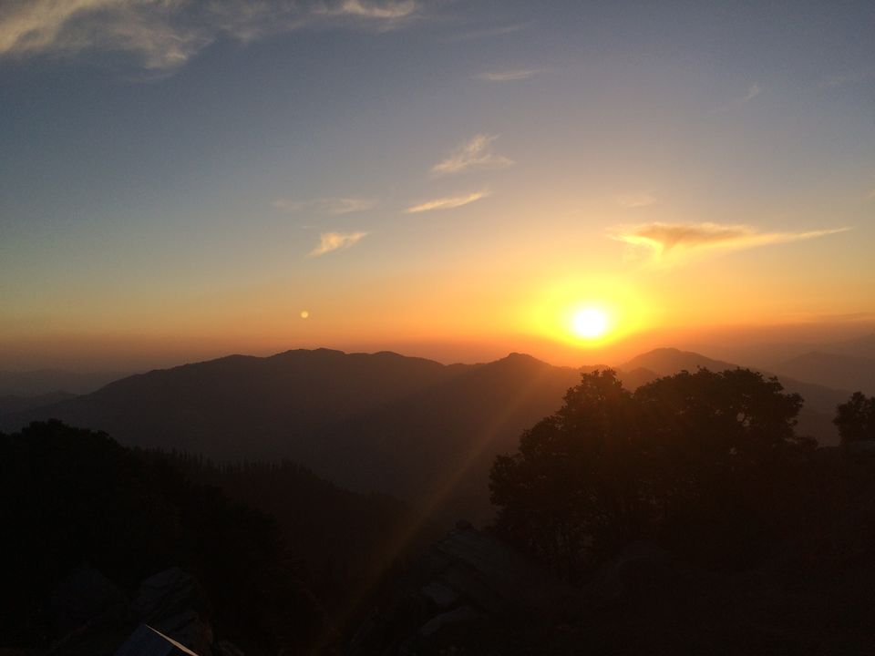 Photo of Hatu Peak, Shimla, Himachal Pradesh, India by Harshal Jain