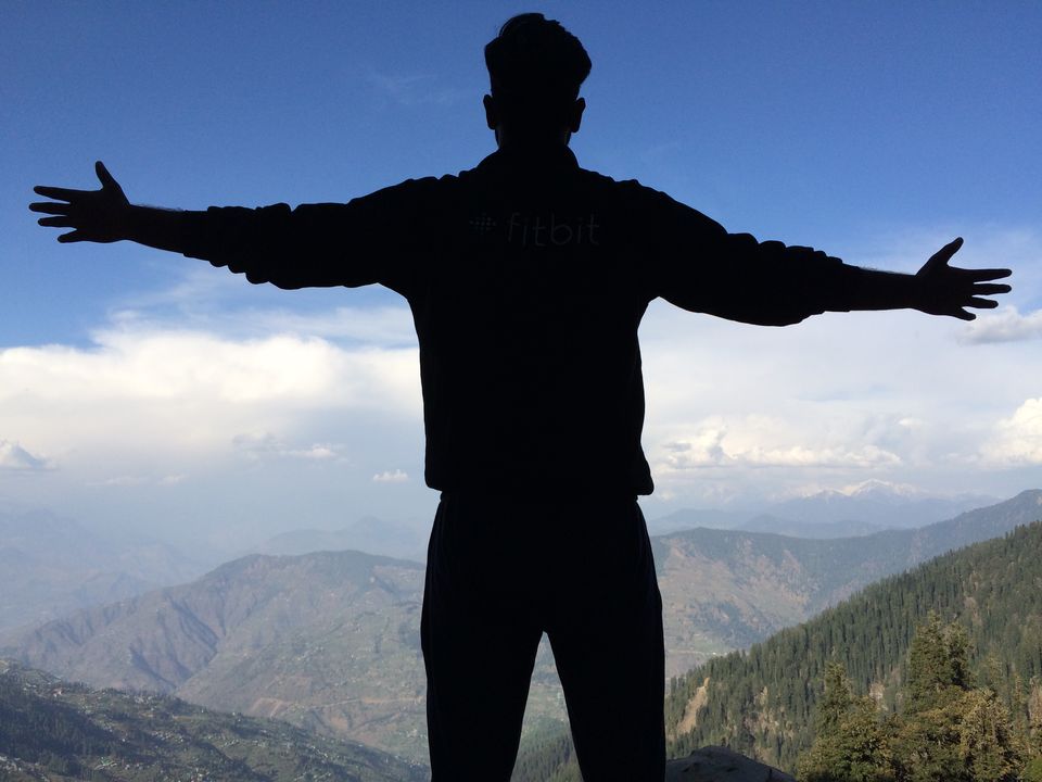 Photo of Hatu Peak, Shimla, Himachal Pradesh, India by Harshal Jain