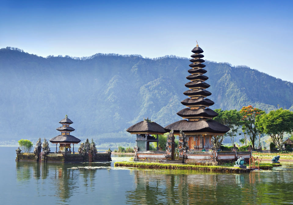 Photo of The world’s 16 most beautiful islands for a memorable escape to bliss! 11/17 by Le Voyageur