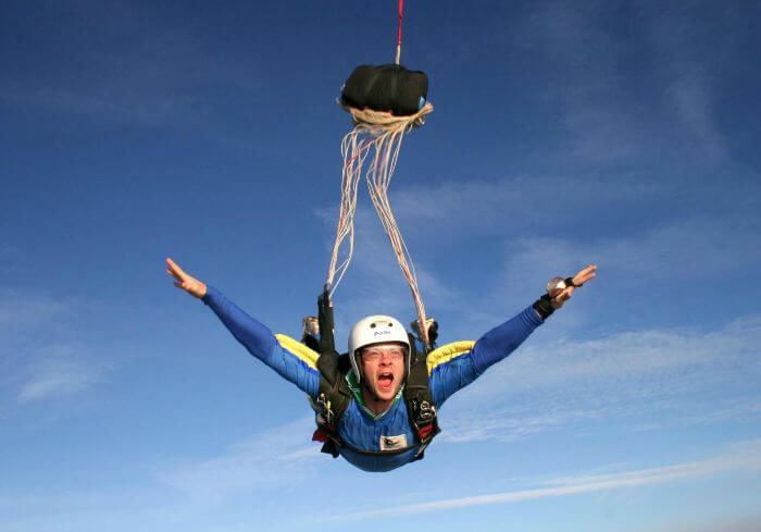 Photo of Skydiving in India: Everything You Need To Know 3/5 by Le Voyageur