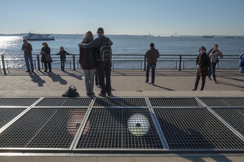 Photo of This Photographer Points His Camera The “Wrong Way” At The World's Most Iconic Spots 1/37 by Le Voyageur