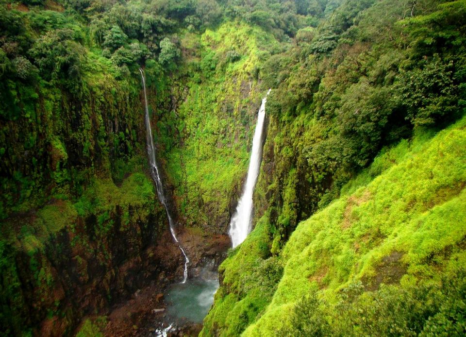 12 Jaw-Dropping Waterfalls In India That Belong To A Magical World Of ...