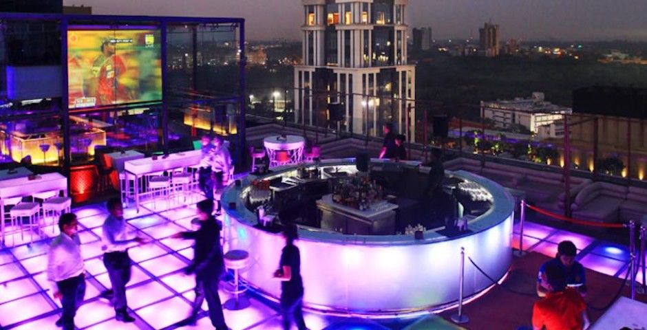 Photo of The Ten Most Kickass Bars In India 10/11 by Le Voyageur