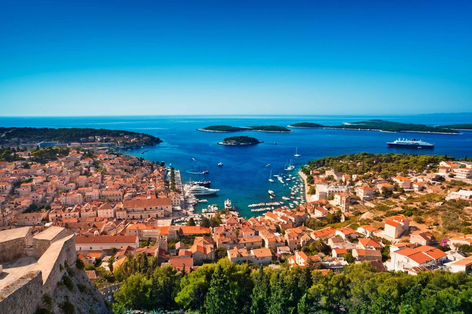 Photo of Did You Say "Island"? Check Out Europe’s Ten Best Islands That Have It All – Sand, Sun and Cuisine! 10/11 by Le Voyageur