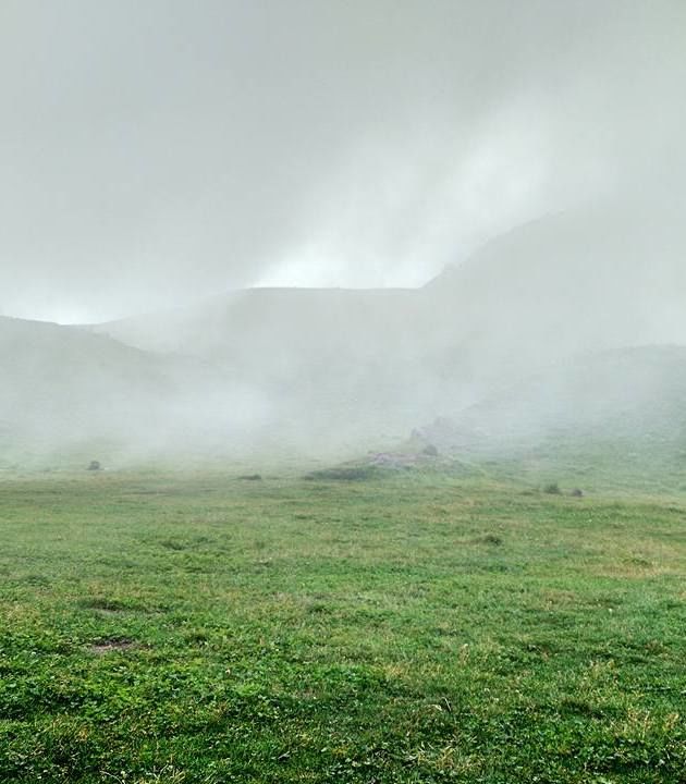 Photo of Parashar Lake: Abode of clouds 2/16 by Travel Beings