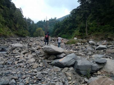 Photo of Parashar Lake: Abode of clouds 6/16 by Travel Beings