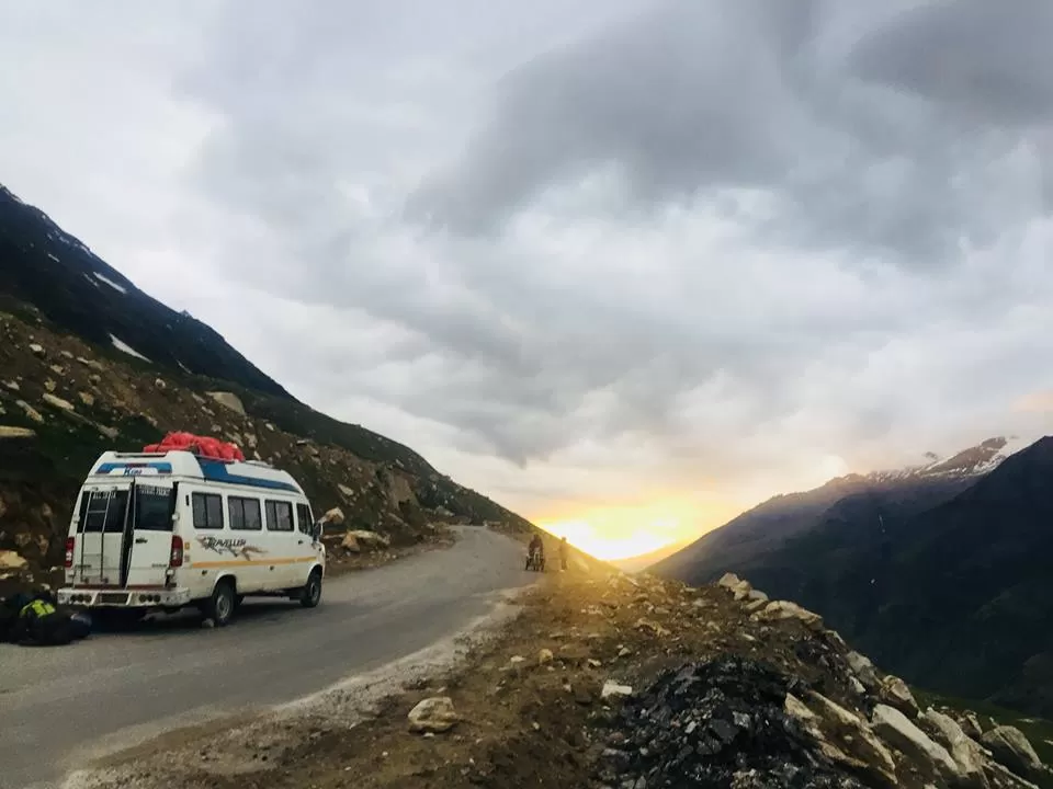 Photo of Rohtang Pass, Himachal Pradesh by Travel Beings