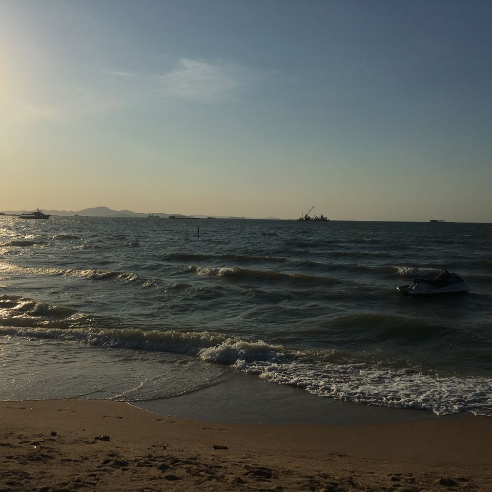 Photo of Bon Voyage (Thailand) 5/14 by Jitendra Nayak