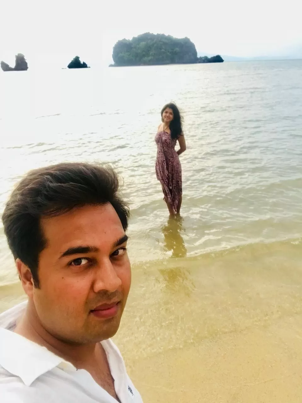 Photo of Tanjung Rhu Beach, Jalan Tanjung Rhu, Tanjung Rhu, Langkawi, Kedah, Malaysia by Swati Singh