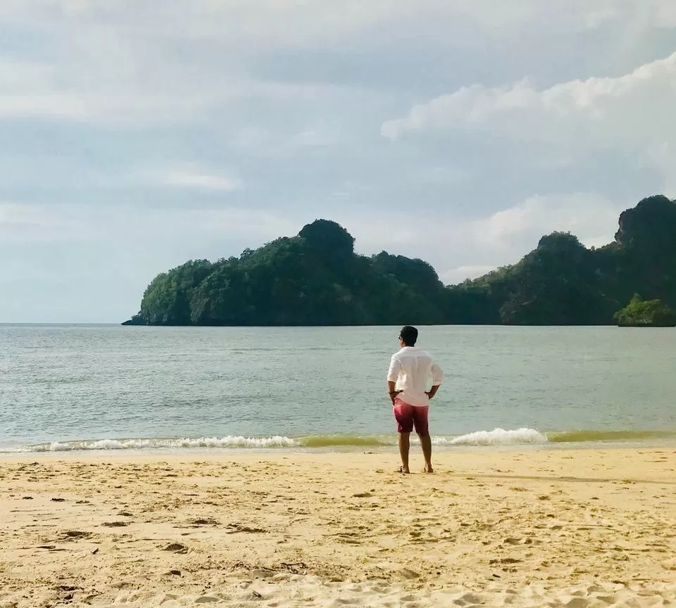 Photo of Tanjung Rhu Beach, Jalan Tanjung Rhu, Tanjung Rhu, Langkawi, Kedah, Malaysia by Swati Singh