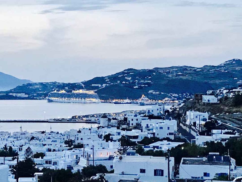 Photo of Pelican Hotel Ξενοδοχείο, Mikonos, Greece by Swati Singh