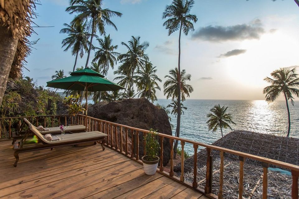 Photo of Head to This Cliff-Side Property in Goa to Enjoy a Private Jacuzzi and an Endless View of the Ocean 5/13 by Swati Singh