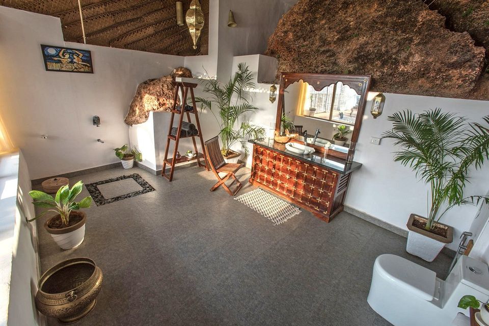 Photo of Head to This Cliff-Side Property in Goa to Enjoy a Private Jacuzzi and an Endless View of the Ocean 9/13 by Swati Singh
