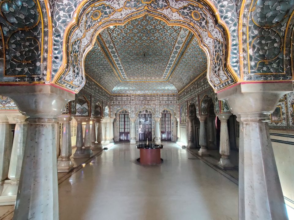 Photo of City Palace, Jaipur, Gangori Bazaar, J.D.A. Market, Kanwar Nagar, Jaipur, Rajasthan, India by Amruta Gadgil
