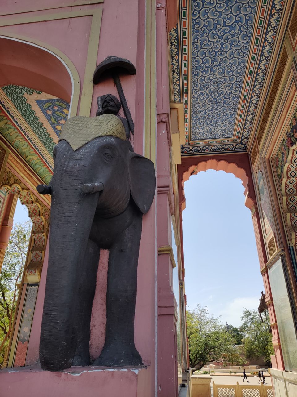Photo of Patrika Gate, Jawahar Circle, Jaipur, Rajasthan, India by Amruta Gadgil