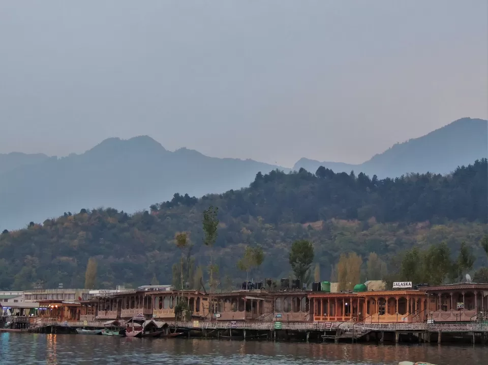 Photo of Srinagar by Indrarup Saha