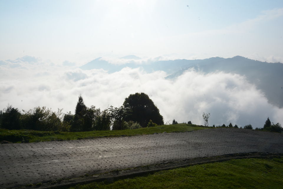 Photo of Sandakphu - 5D/4N Land Rover trip to the highest point of West Bengal by Indrarup Saha