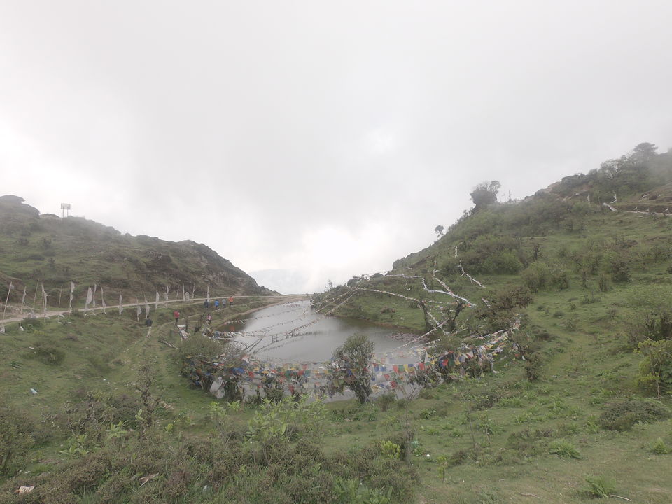 Photo of Kalipokhri Lake, Kalipokhri, West Bengal, India by Indrarup Saha