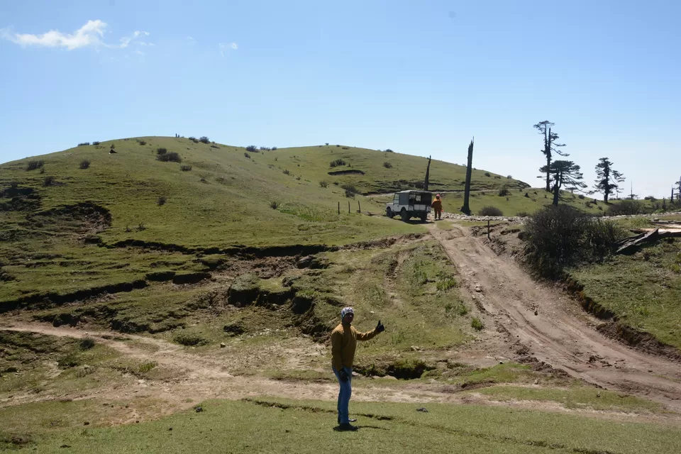 Photo of Sandakphu - 5D/4N Land Rover trip to the highest point of West Bengal by Indrarup Saha