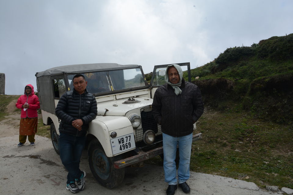 Photo of Sandakphu - 5D/4N Land Rover trip to the highest point of West Bengal by Indrarup Saha