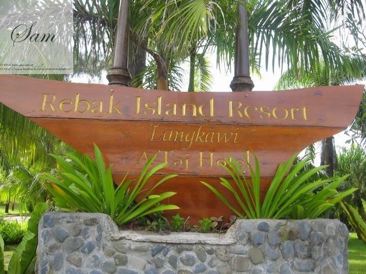 Photo of Langkawi - A Travel Guide to the Perfect Honeymoon Destination 1/40 by Shambavi Ganju