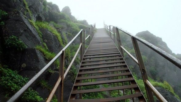 Photo of Unique and scenic beauty of Kalsubai 2/5 by Varun