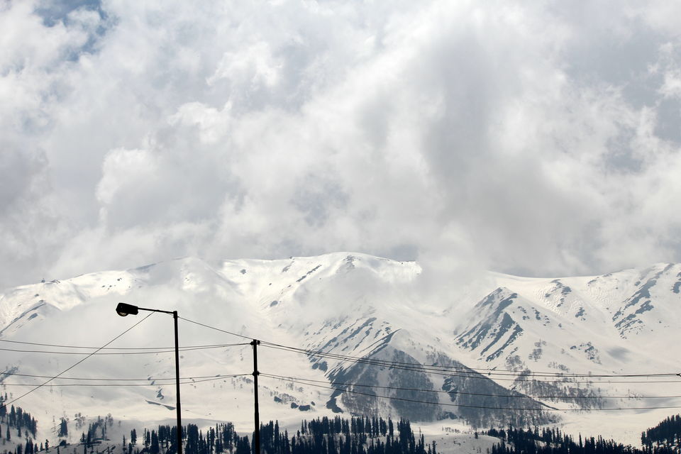 Photo of Kashmir: Gateway to Heaven 3/10 by aashish garg