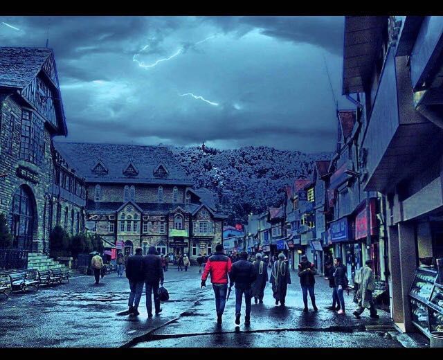 Photo of In the lap of ageing queen: Shimla by Naresh Tomar