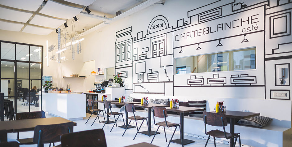Photo of Café Carte Blanche, Veerstraat, Schoonhoven, Netherlands by Anjali sahrawat