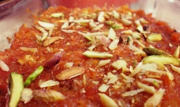 Photo of Wanna dip into some Indian sauces? Fatehpuri stands for you! 8/11 by Bhaavan Goswami