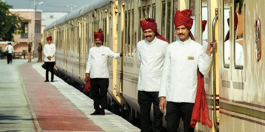 Photo of Best Luxury Trains in India - Redefining Royal Rail Journeys 1/5 by Gauravks