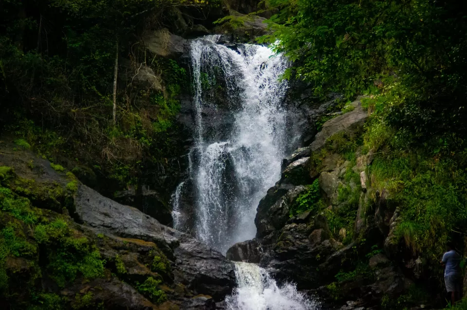Photo of Iruppu Waterfall, Kurchi, Karnataka, India by Raviteja Govindaraju