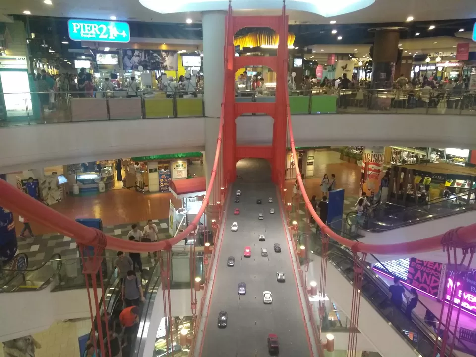 Photo of Terminal 21, Soi Sukhumvit 19, Khlong Toei Nuea, Watthana, Bangkok, Thailand by Raviteja Govindaraju