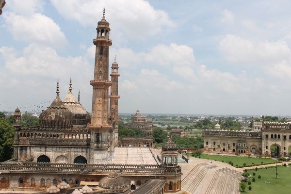 Photo of How I managed to eat (almost all)Lucknowi Food in one day in Lucknow, UP! - The Travellist by The Travellist