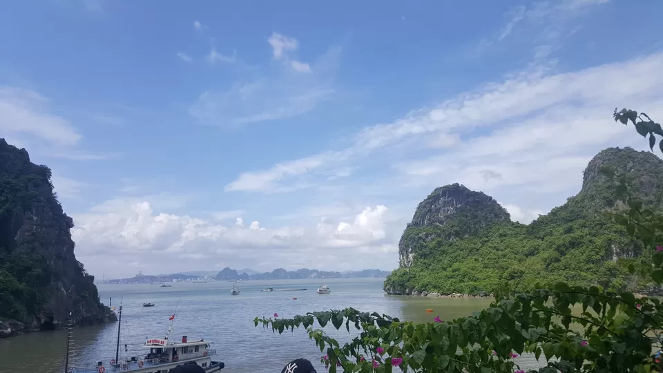 Photo of Halong Bay Vietnam, Bãi Cháy, Quảng Ninh Province, Vietnam by Neyha Jain