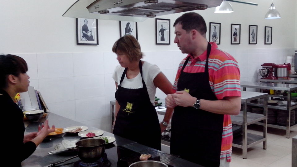 Photo of Bargain with the Locals and Cook the Food! 3/5 by Thien Anh