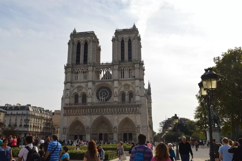 Photo of Paris, France by Divay mittal